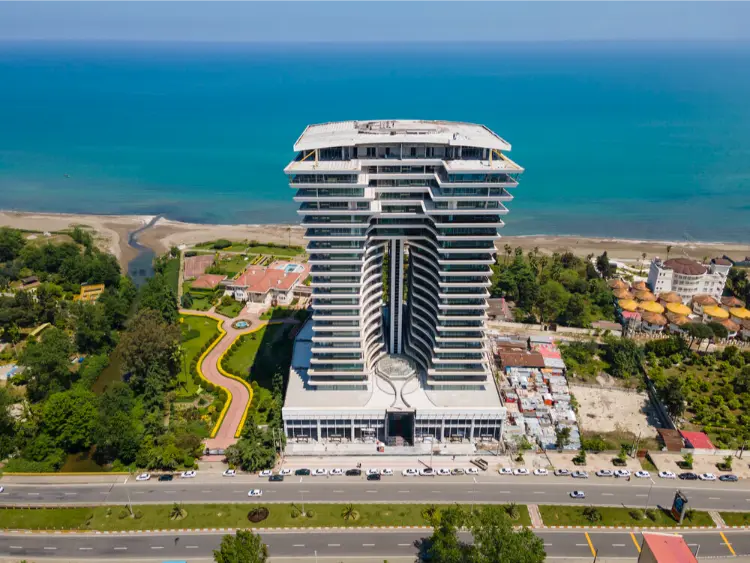 برج ساحلی آفرینش رامسر