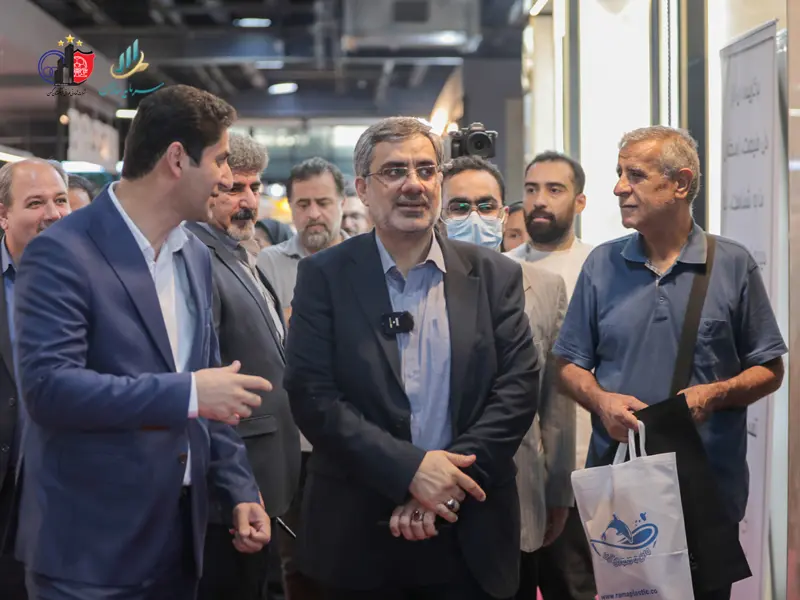 حضور چهره های سیاسی در نمایشگاه صنعت ساختمان 1403