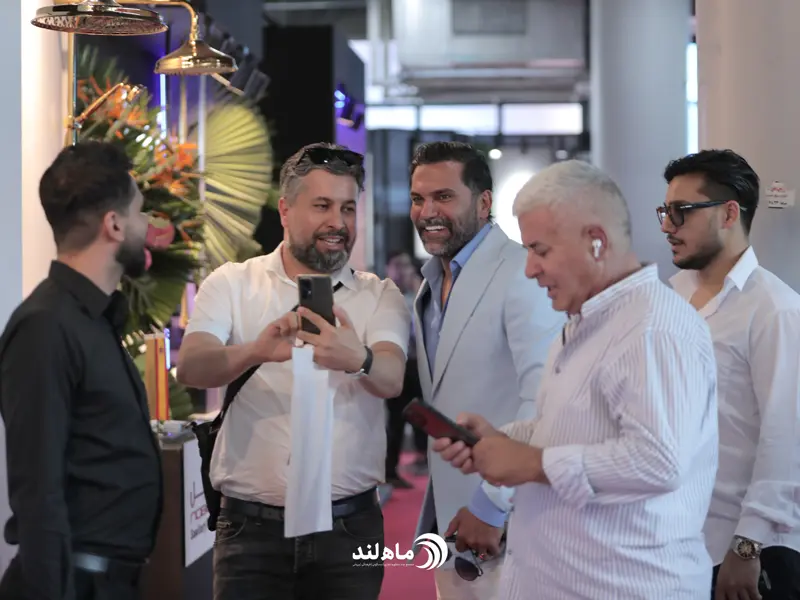 علیرضا نیکبخت واحدی در نمایشگاه صنعت ساختمان 1403 پروژه ماه لند