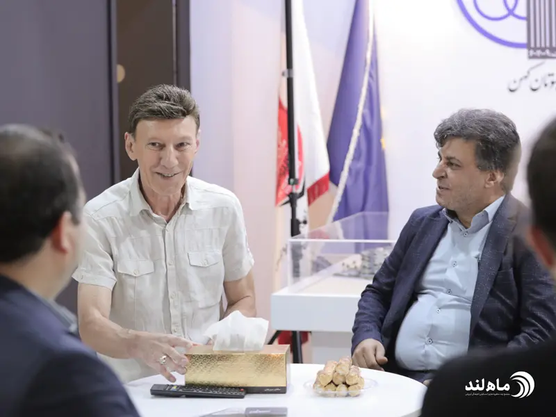 مارکار اقاجانیان در نمایشگاه صنعت ساختمان 1403 پروژه ماه لند