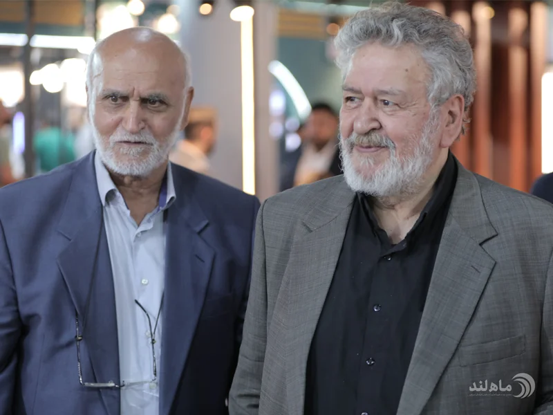 پیشکسوتان استقلال و پرسپولیس در نمایشگاه صنعت ساختمان